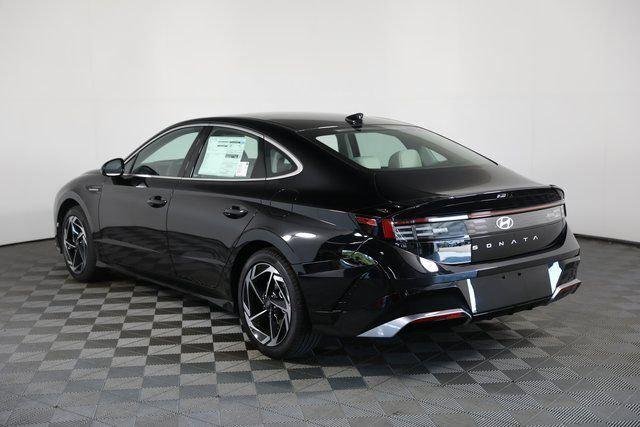 New 2026 Black Hyundai SEL Sport image 58