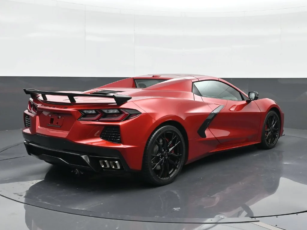 Used 2025 Red Chevrolet Stingray image 14