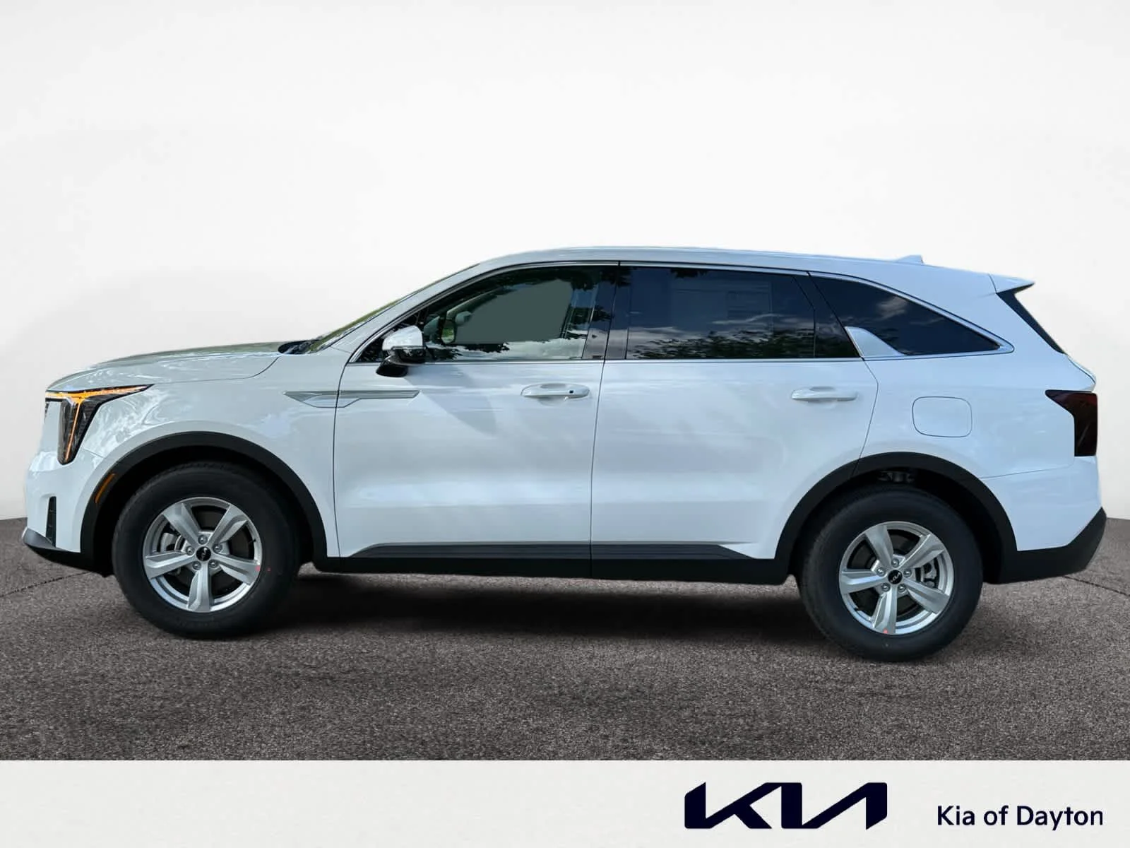 New 2026 Glacial White Pearl Kia LX image 8