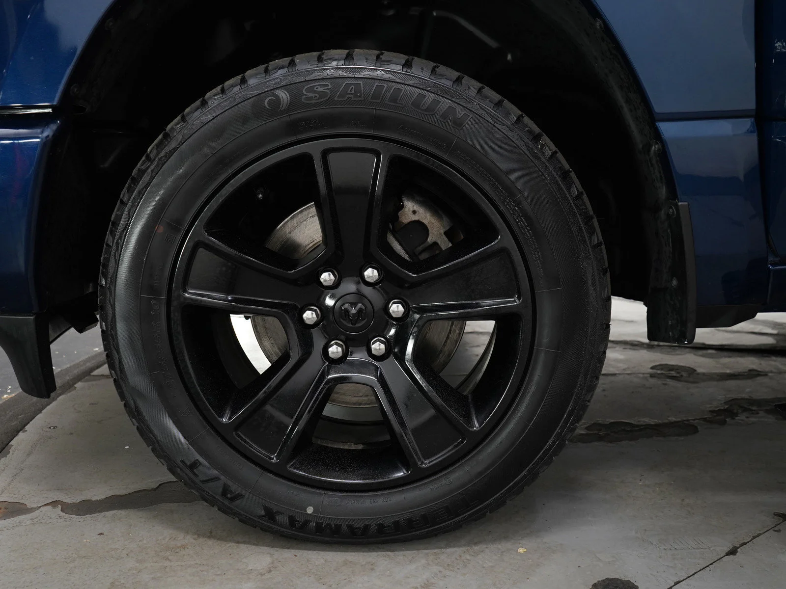 Used 2022 Patriot Blue Pearlcoat Ram Sport image 32