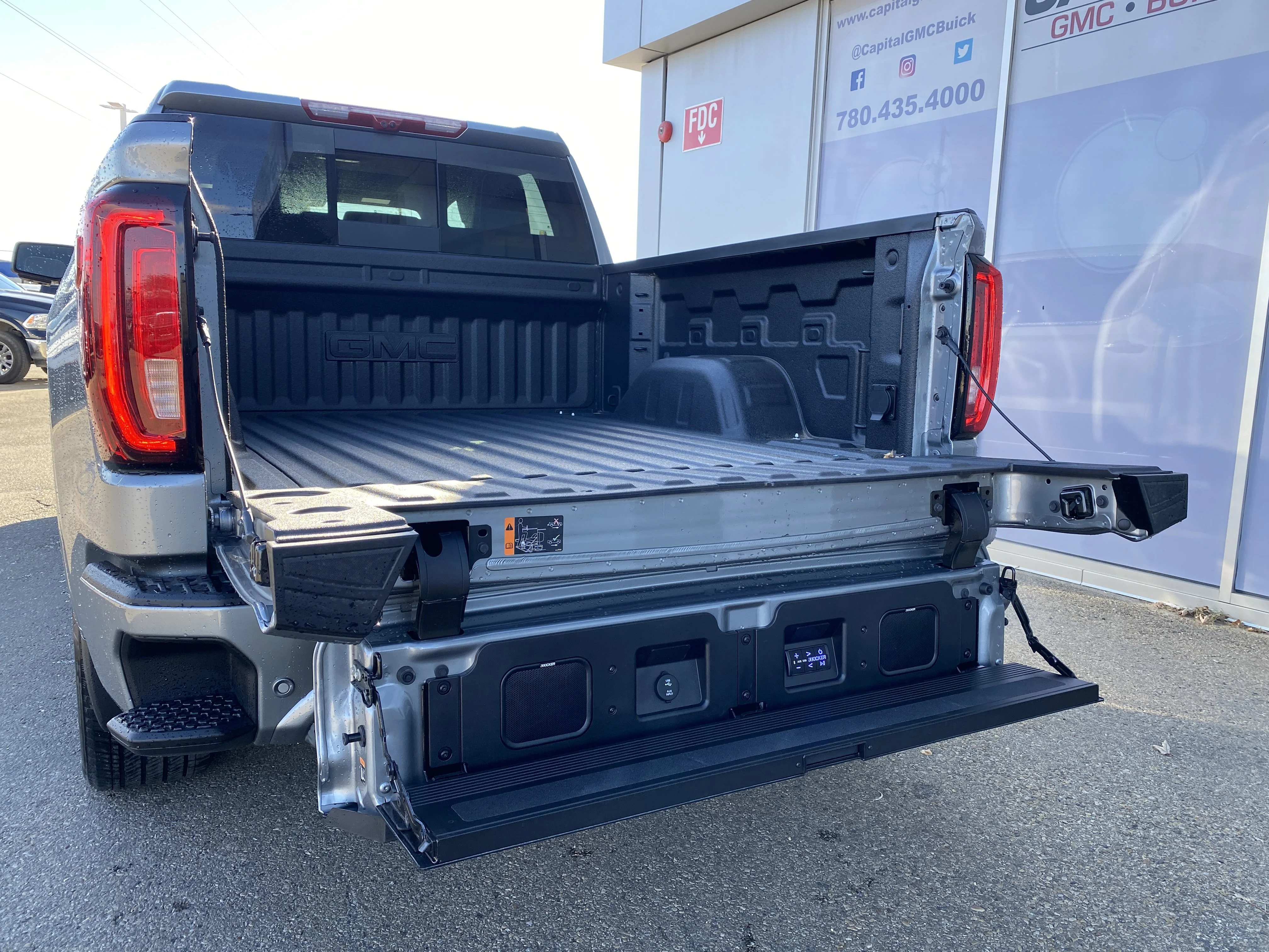 New 2026 STERLING METALLIC GMC Denali Ultimate image 5