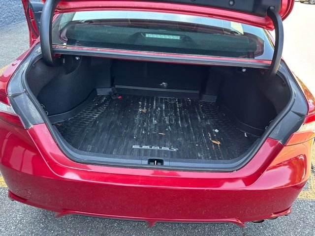 Used 2020 Red Toyota SE image 9