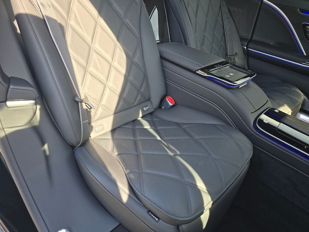 New 2026 Obsidian Black Metallic Mercedes-Benz Maybach S 580 image 33
