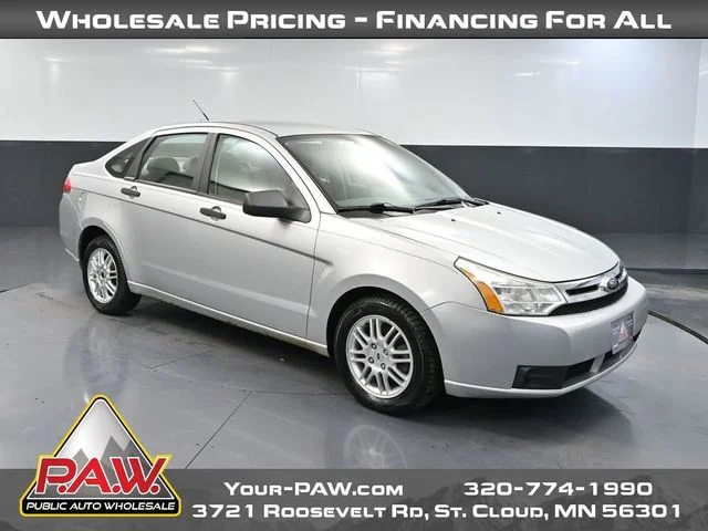 2011 Ford Focus SE's photo