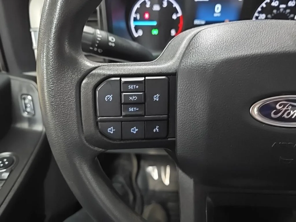 Used 2023 White Ford XL image 25