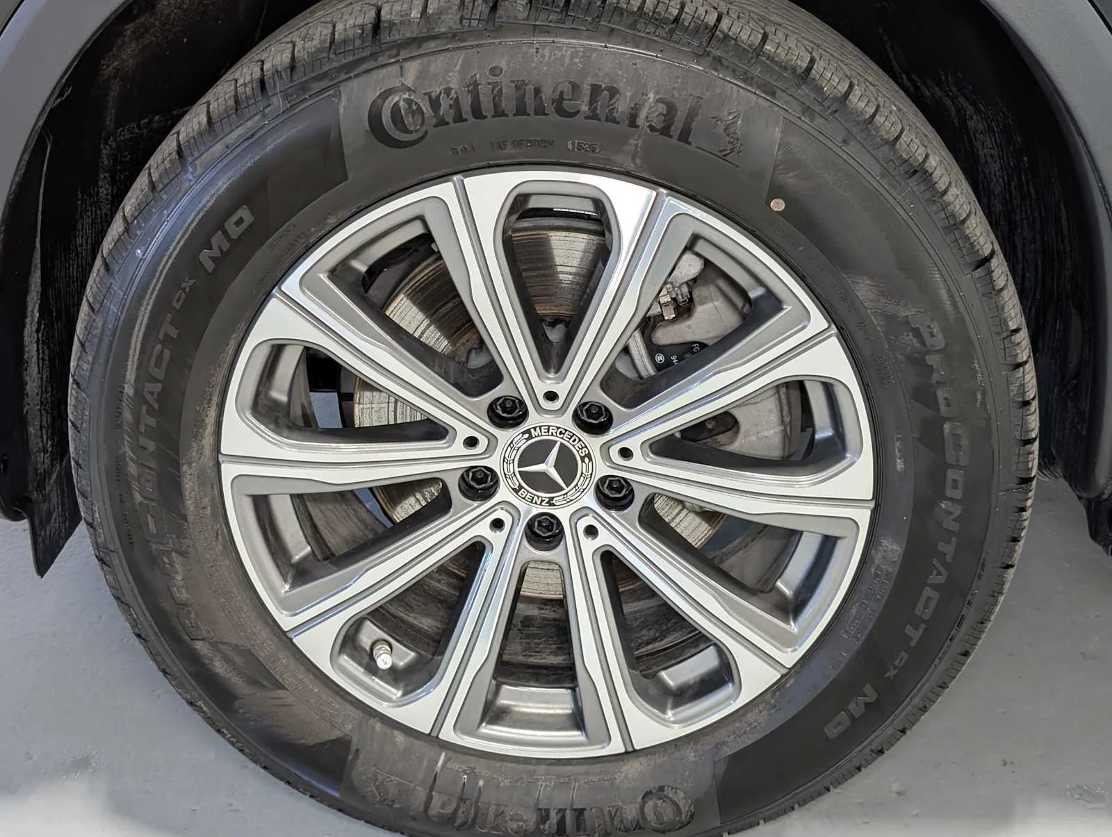Used 2026 Black Mercedes-Benz GLC 300 image 3