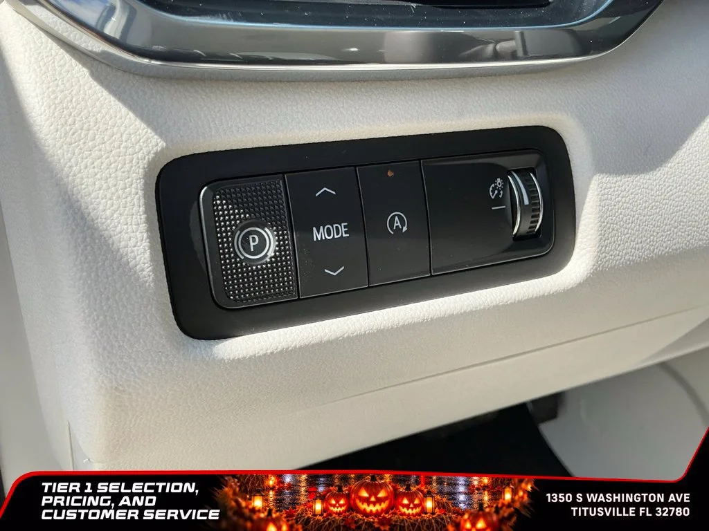 New 2027 Summit White GMC Denali image 37