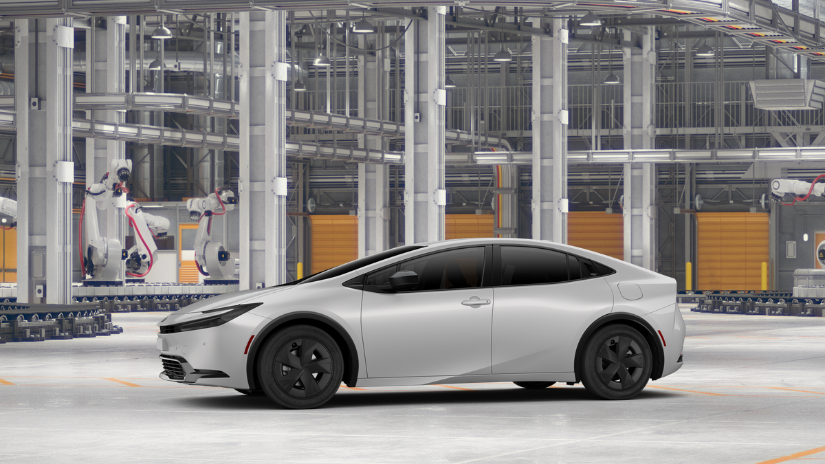 New 2027 Cutting Edge Toyota LE image 3