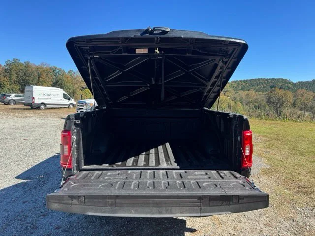 Used 2021 Blue Ford XLT image 7