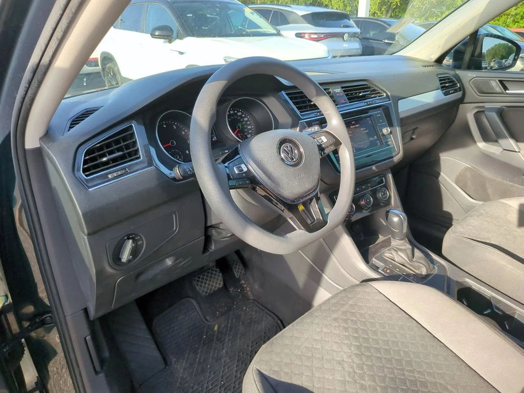 Used 2019 Green Volkswagen 2.0T S image 7
