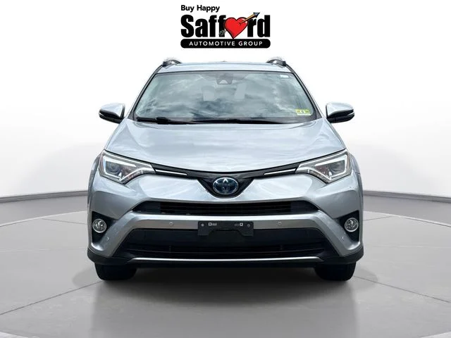 Used 2017 Silver Toyota Limited image 8