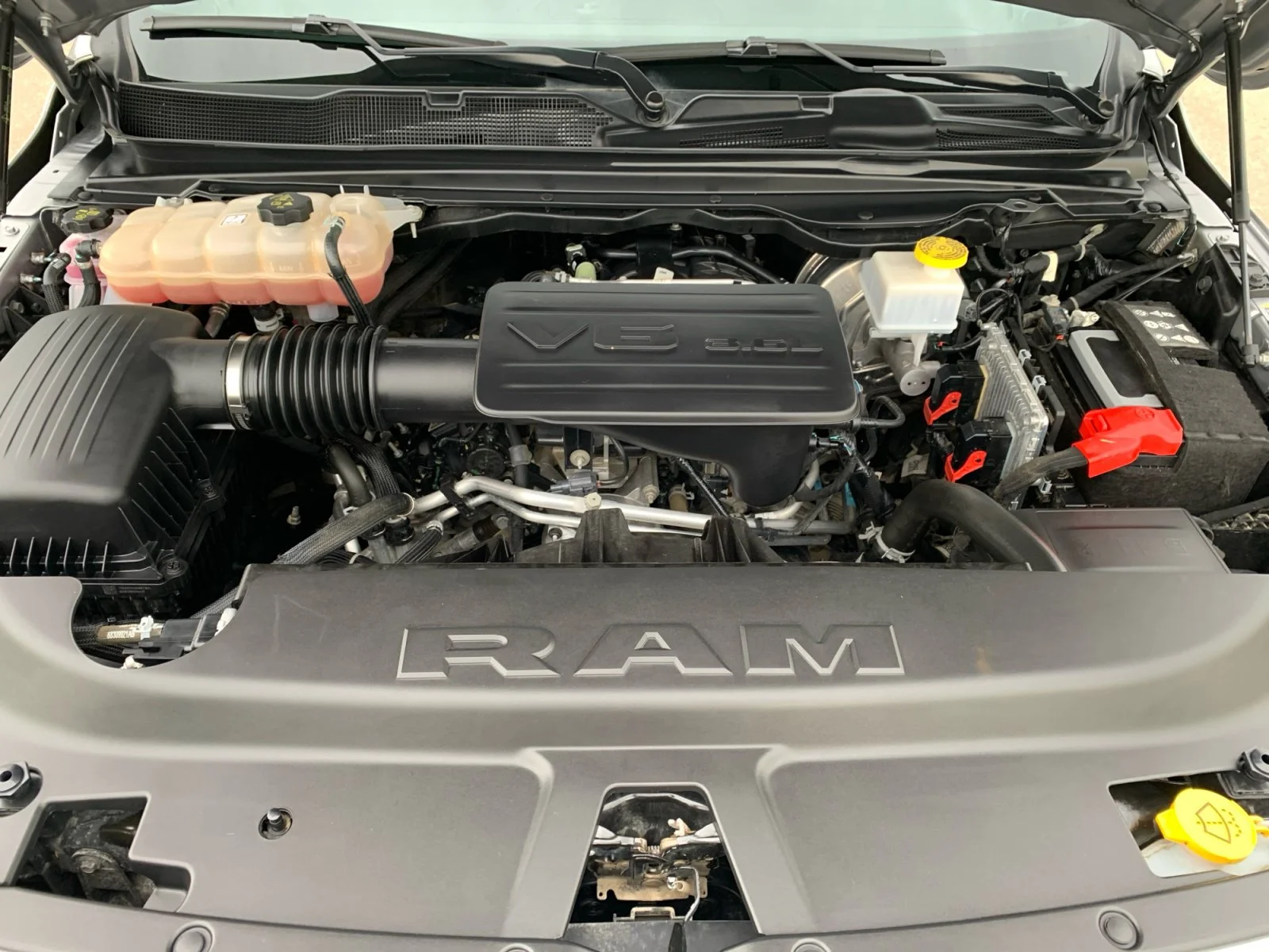 Used 2024 Silver Ram Big Horn image 20