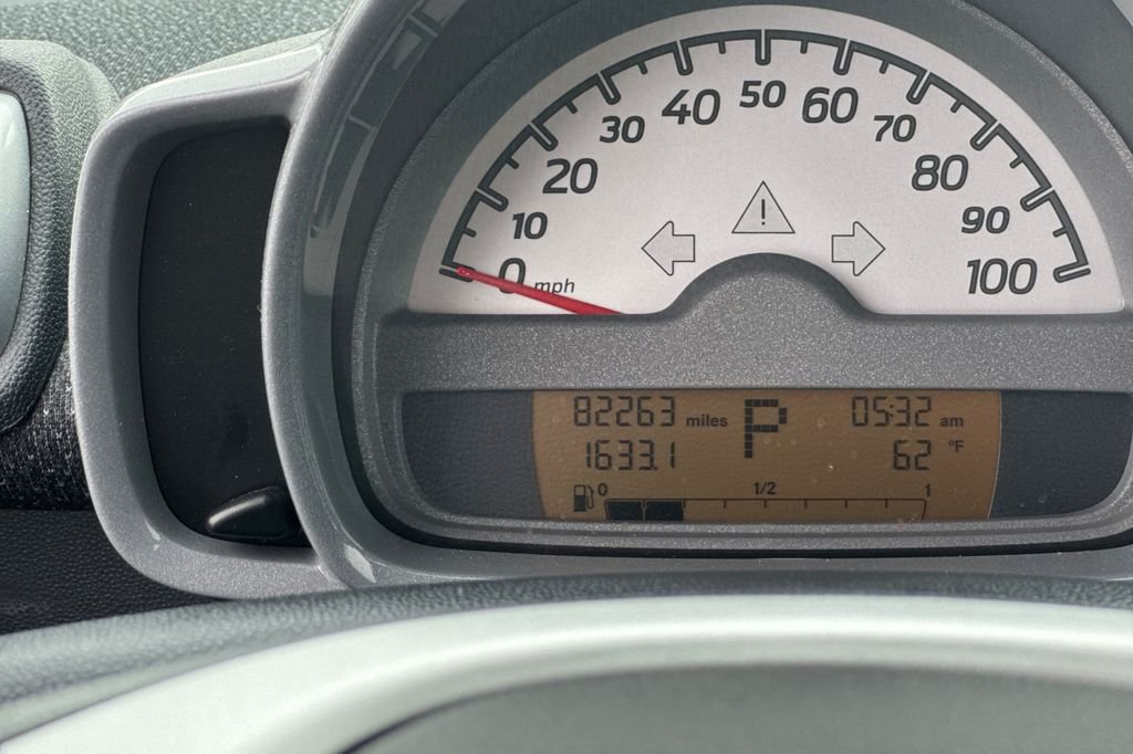 Used 2009 Blue smart Passion image 28