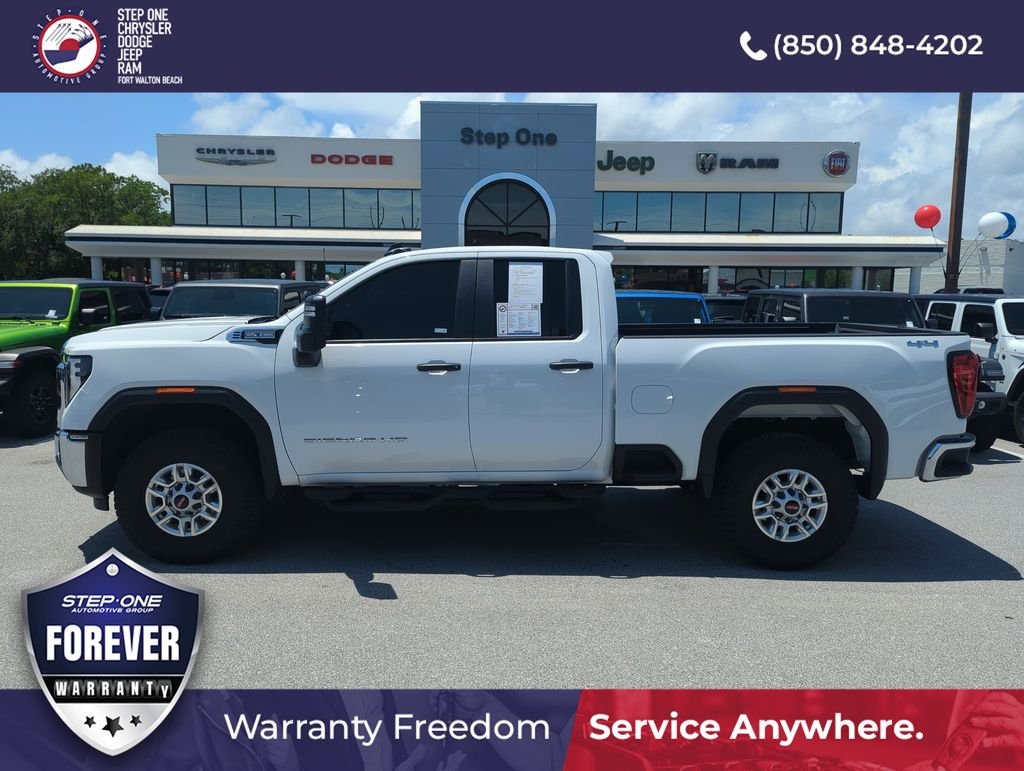 Used 2025 White GMC Pro image 3