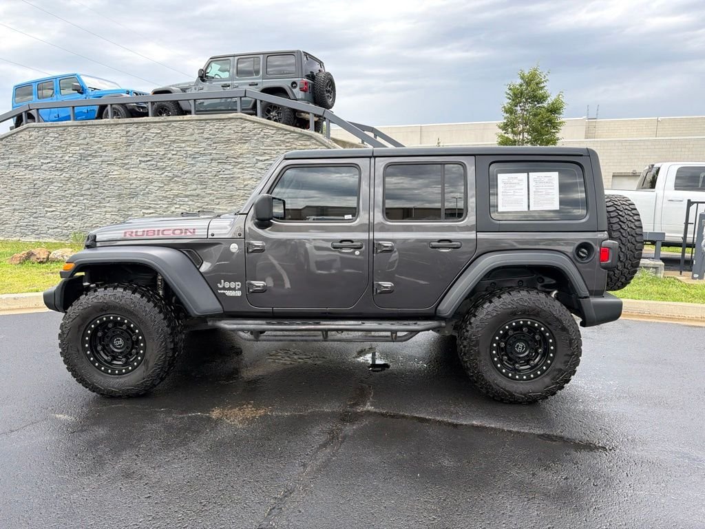 Used 2020 Gray Jeep Unlimited Sport image 4