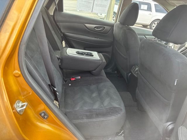 Used 2014 Orange Nissan S image 14