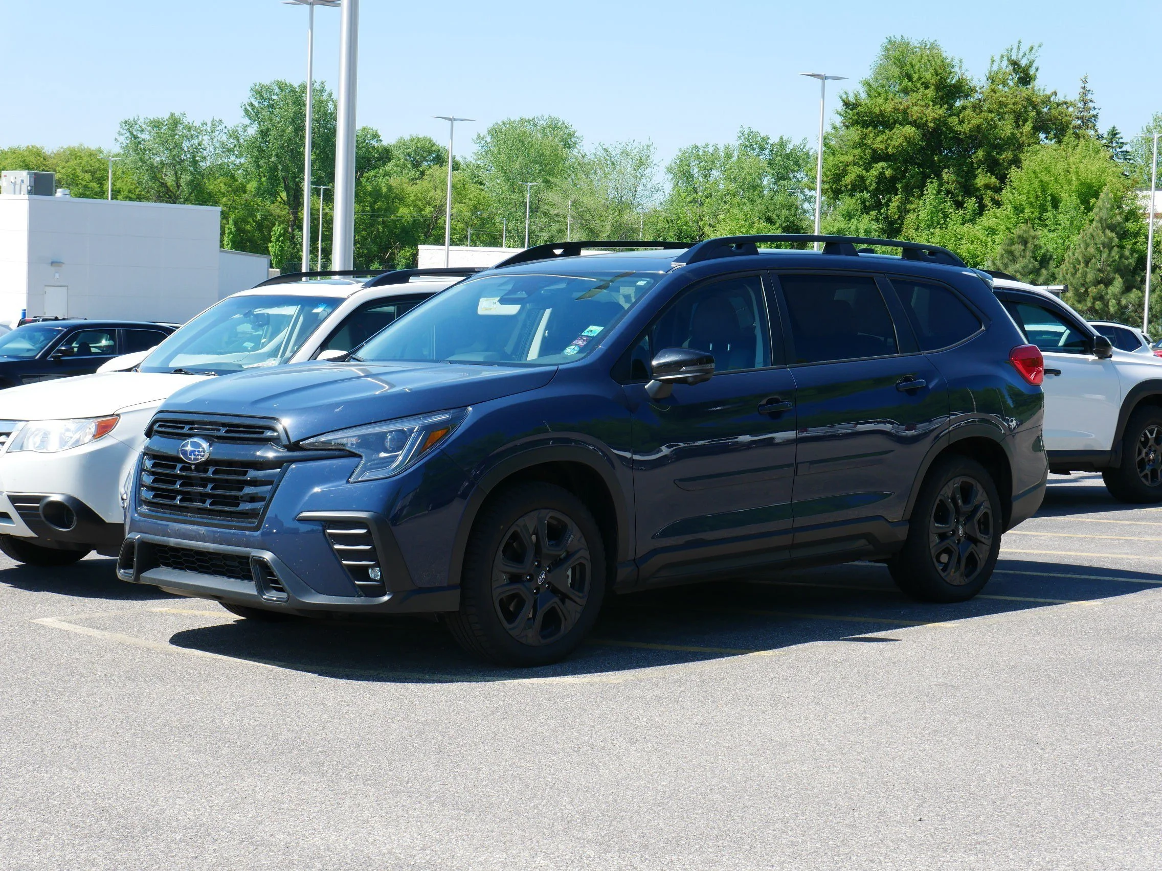Used 2023 Cosmic Blue Pearl Subaru Onyx Edition Limited image 2