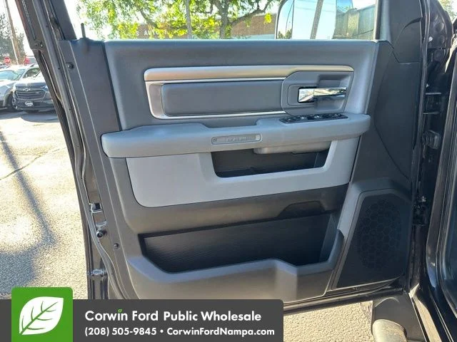 Used 2018 Black Ram Big Horn image 14