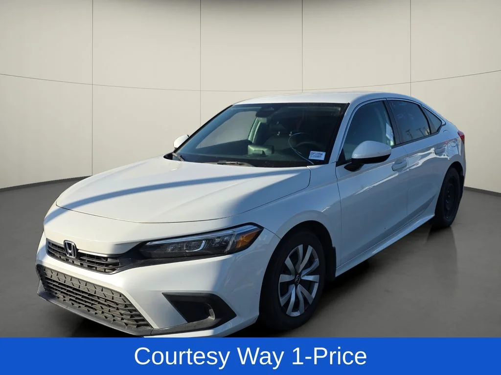 Used 2024 White Honda LX image 4