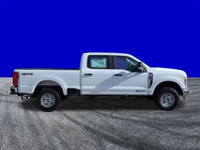 New 2026 Oxford White Ford F-250® XL image 3