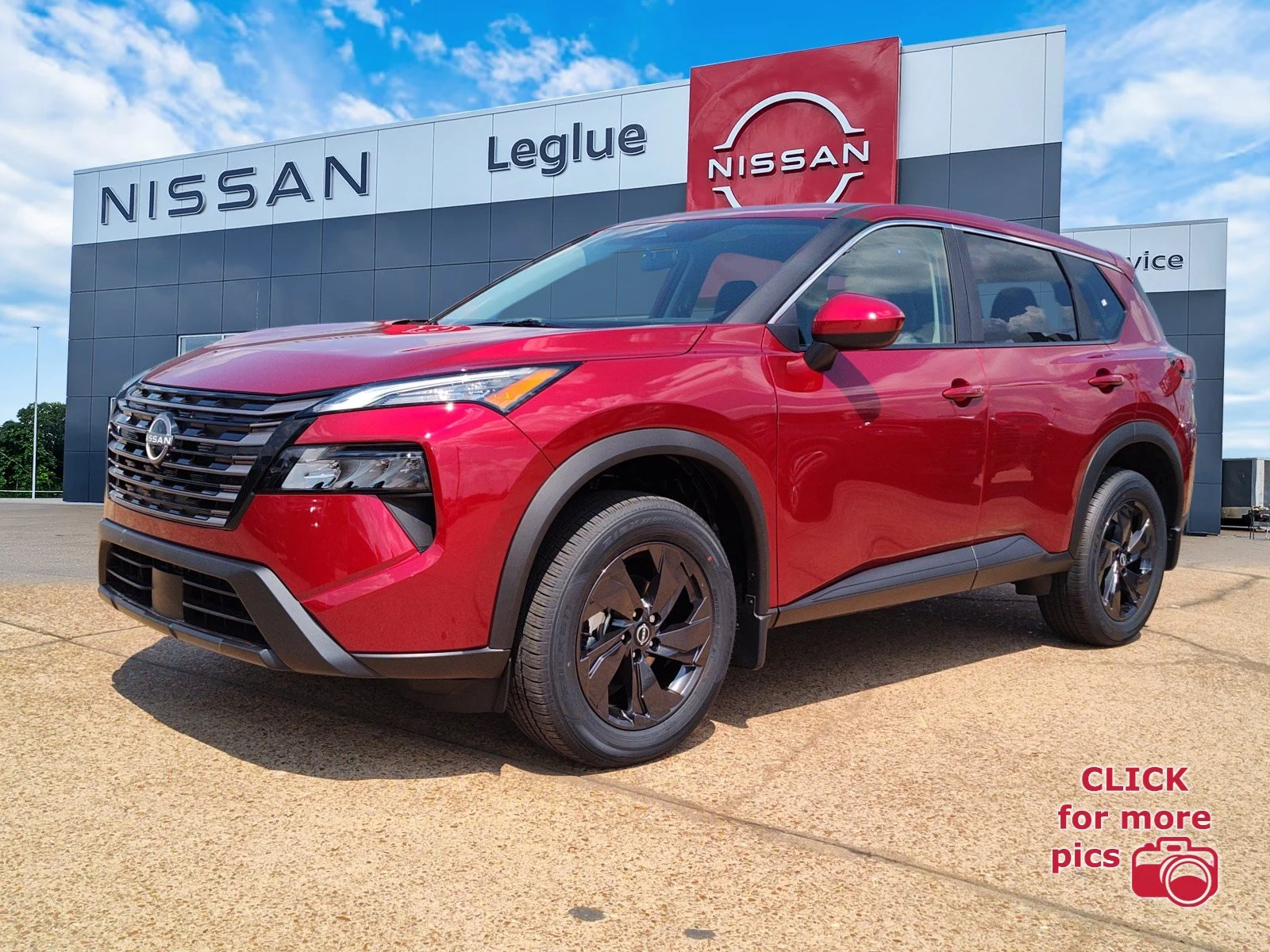 2026 Nissan Rogue SV