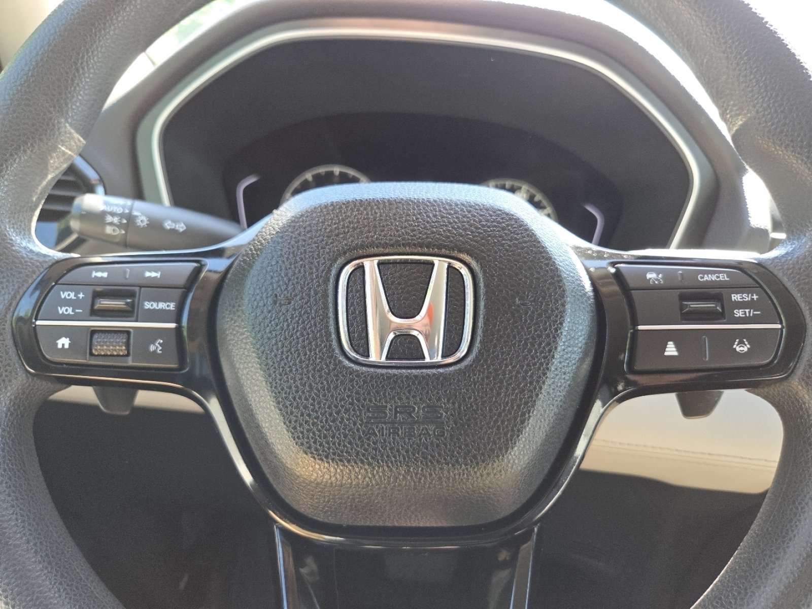 Certified Used 2023 Modern Steel Metallic Honda LX image 30