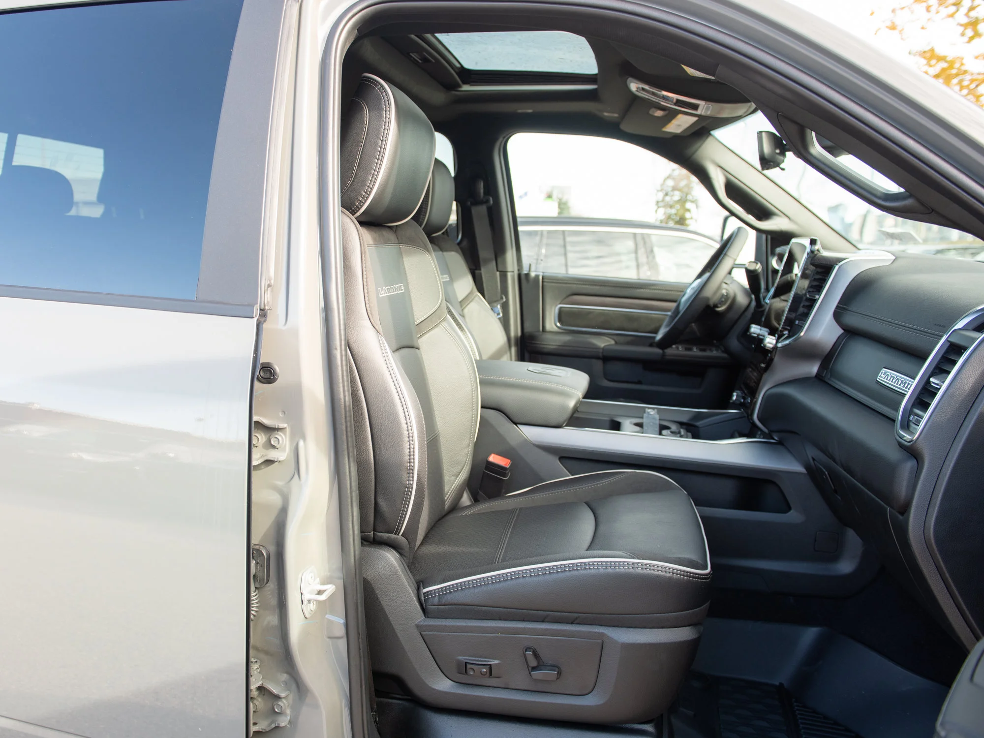 New 2027 Grey RAM Laramie Night* Mega Cab 4x4, Sunroof, Tow Tech Plus Group, Level 2 Equip Group image 30