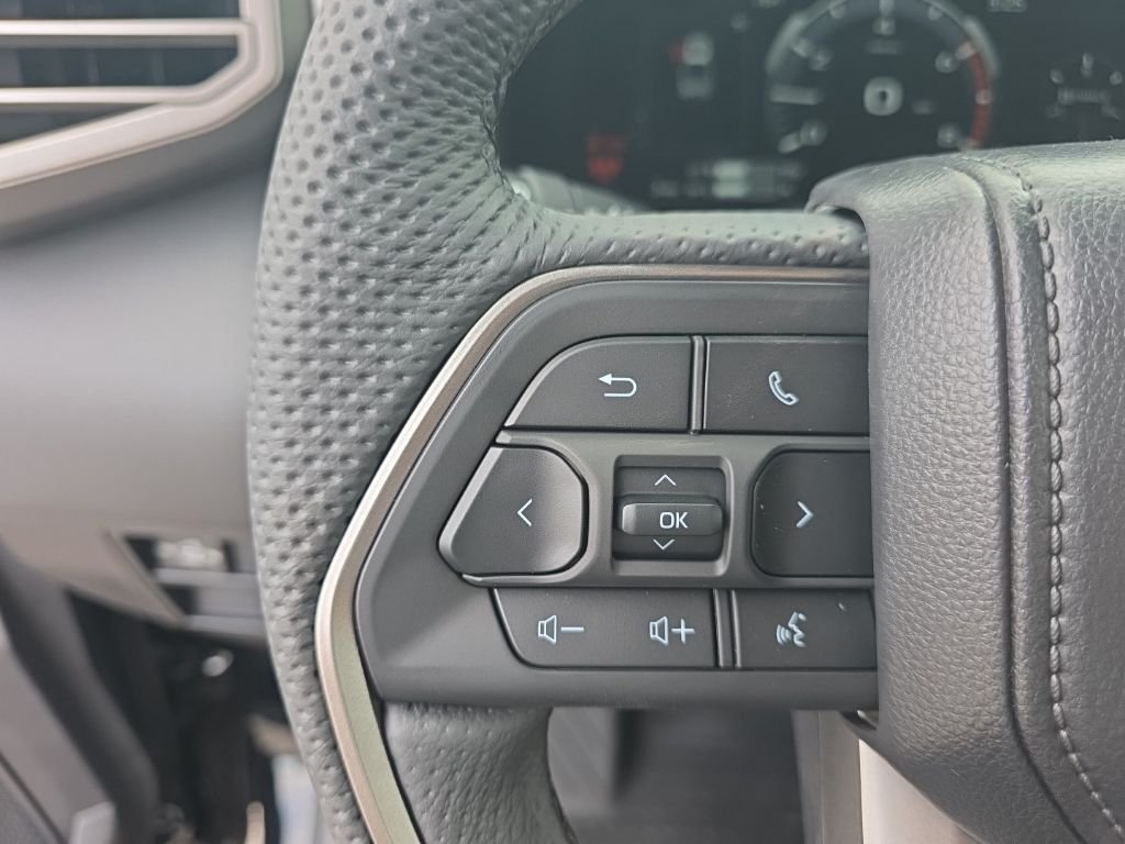 2026 Toyota Tundra Limited - Photo 17
