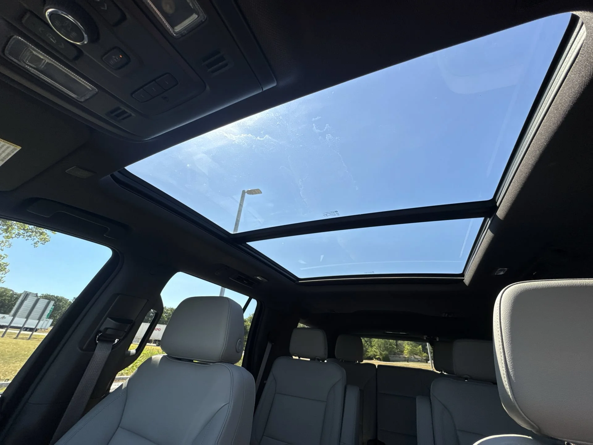 2022 Chevrolet Tahoe LT - Photo 21