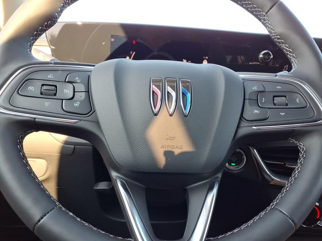 New 2026 Summit White Buick Preferred image 17