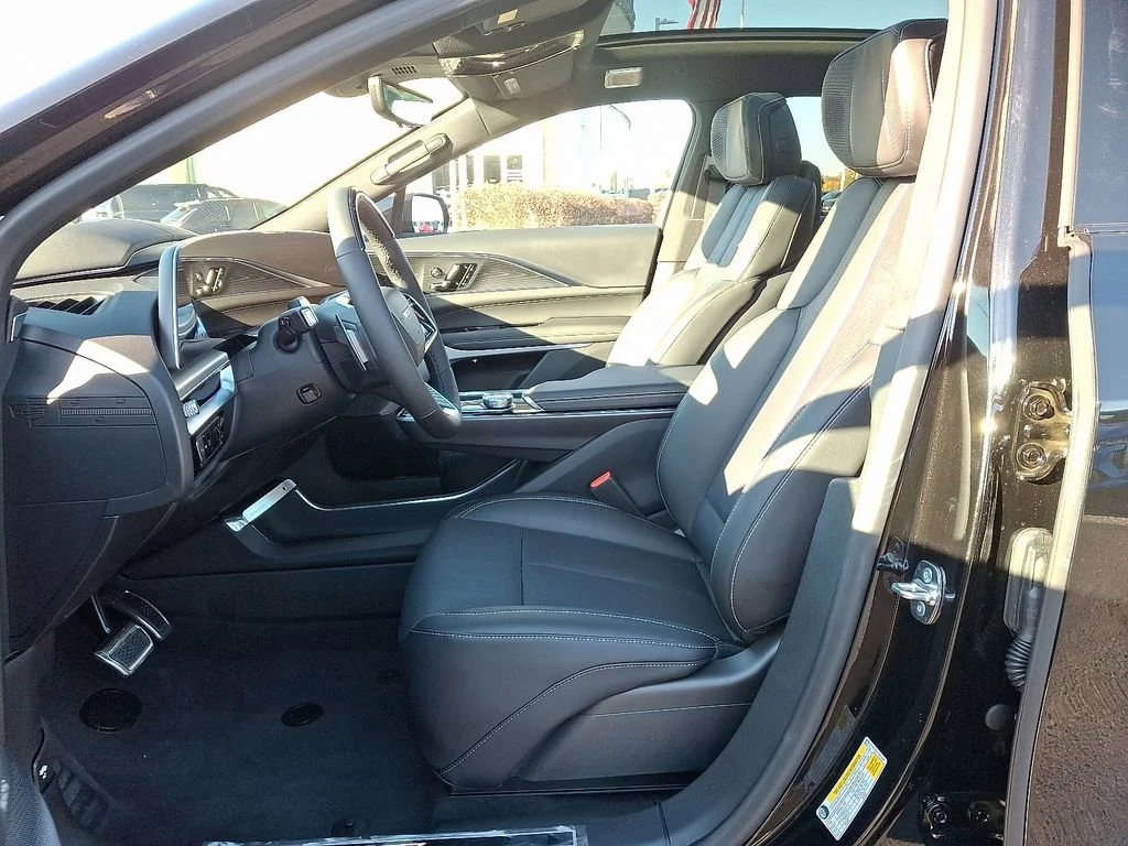 2026 Cadillac LYRIQ V - Photo 6