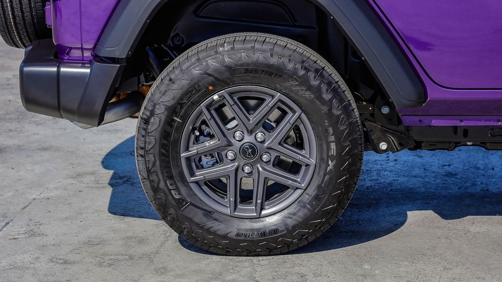 New 2026 Reign Jeep Sport S image 12