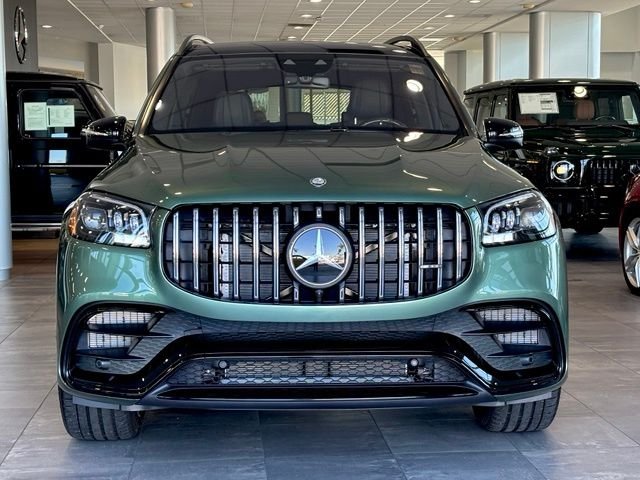 New 2026 MANUFAKTUR Ireland Mid Green Metallic Mercedes-Benz AMG® GLS 63 4MATIC+ SUV image 9