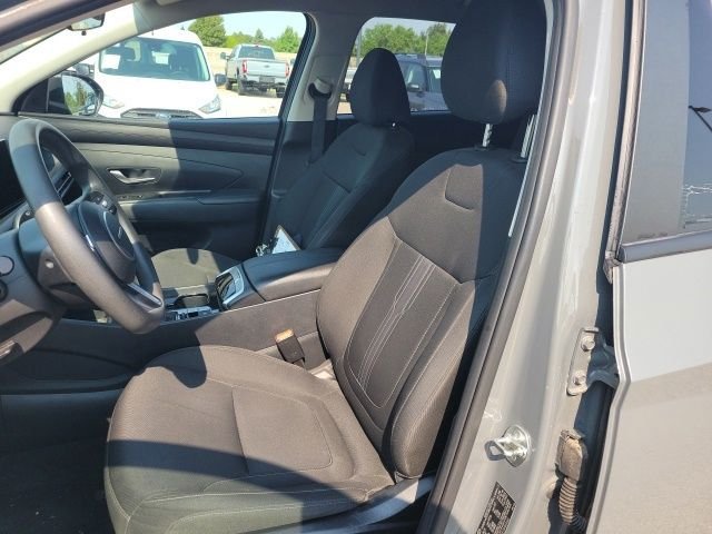 Used 2025 Gray Hyundai SEL image 15