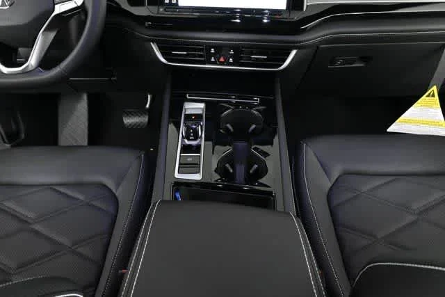 2026 Volkswagen Atlas Cross Sport SE w/Tech - Photo 27