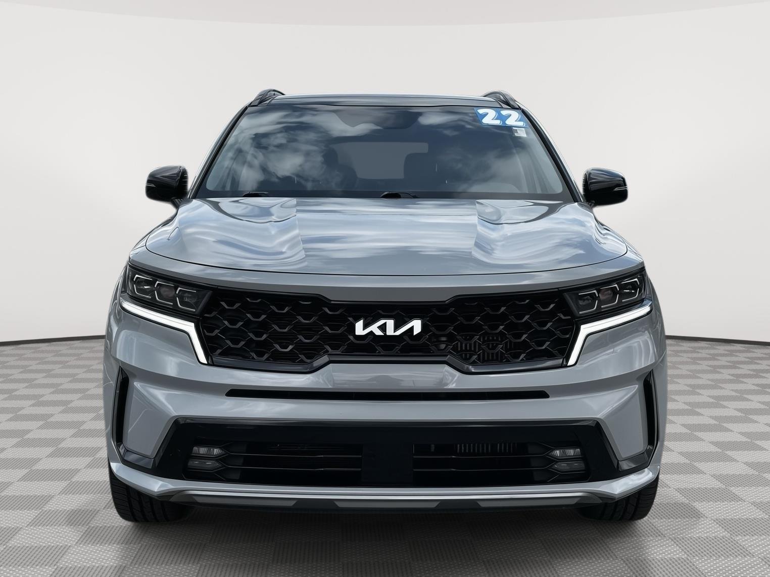 Used 2022 Kia Sorento SX with VIN 5XYRK4LF8NG128948 for sale in Kansas City