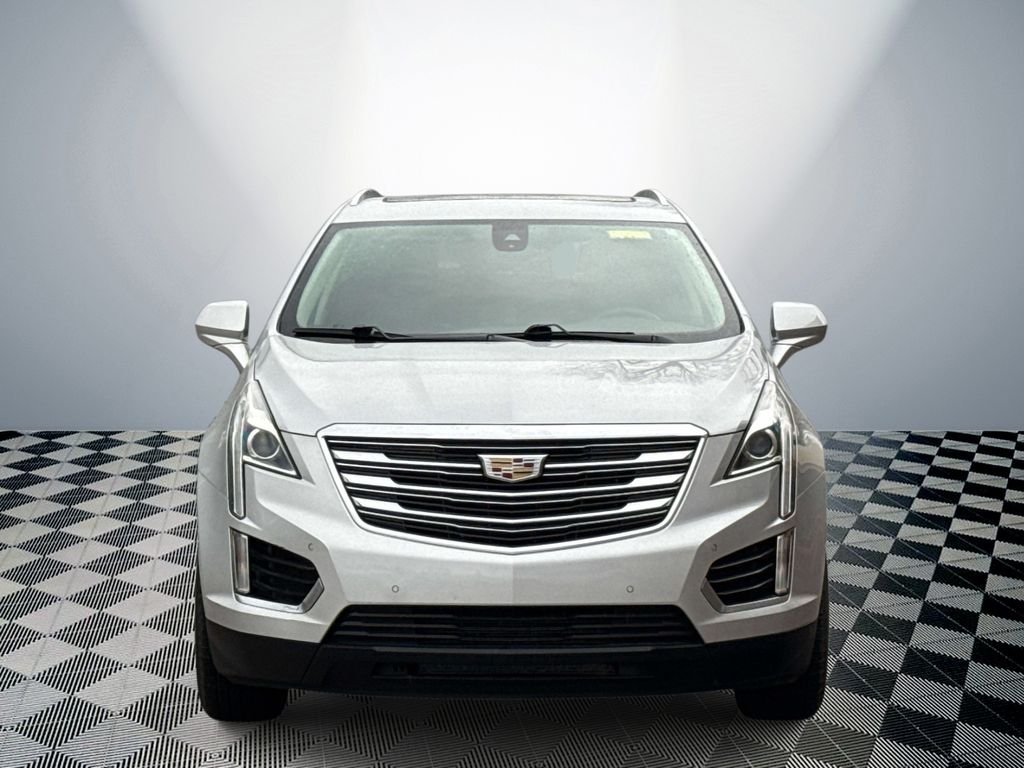 Used 2017 Cadillac XT5 Luxury with VIN 1GYKNBRSXHZ108055 for sale in Pinckney, MI