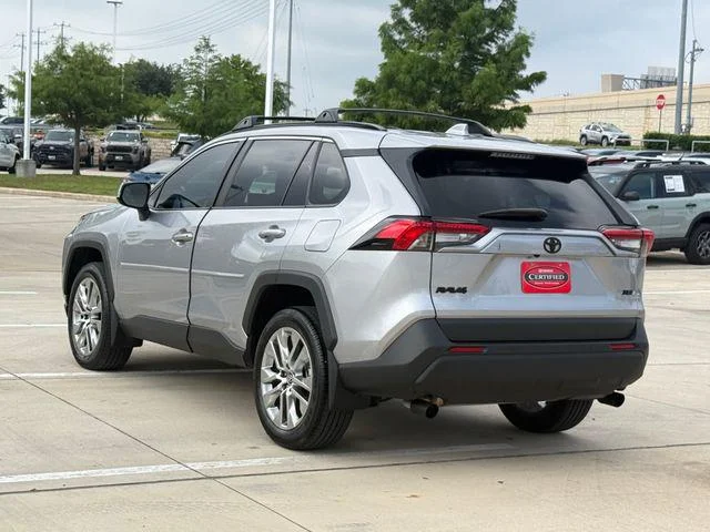 Certified Used 2025 Silver Toyota XLE Premium image 35