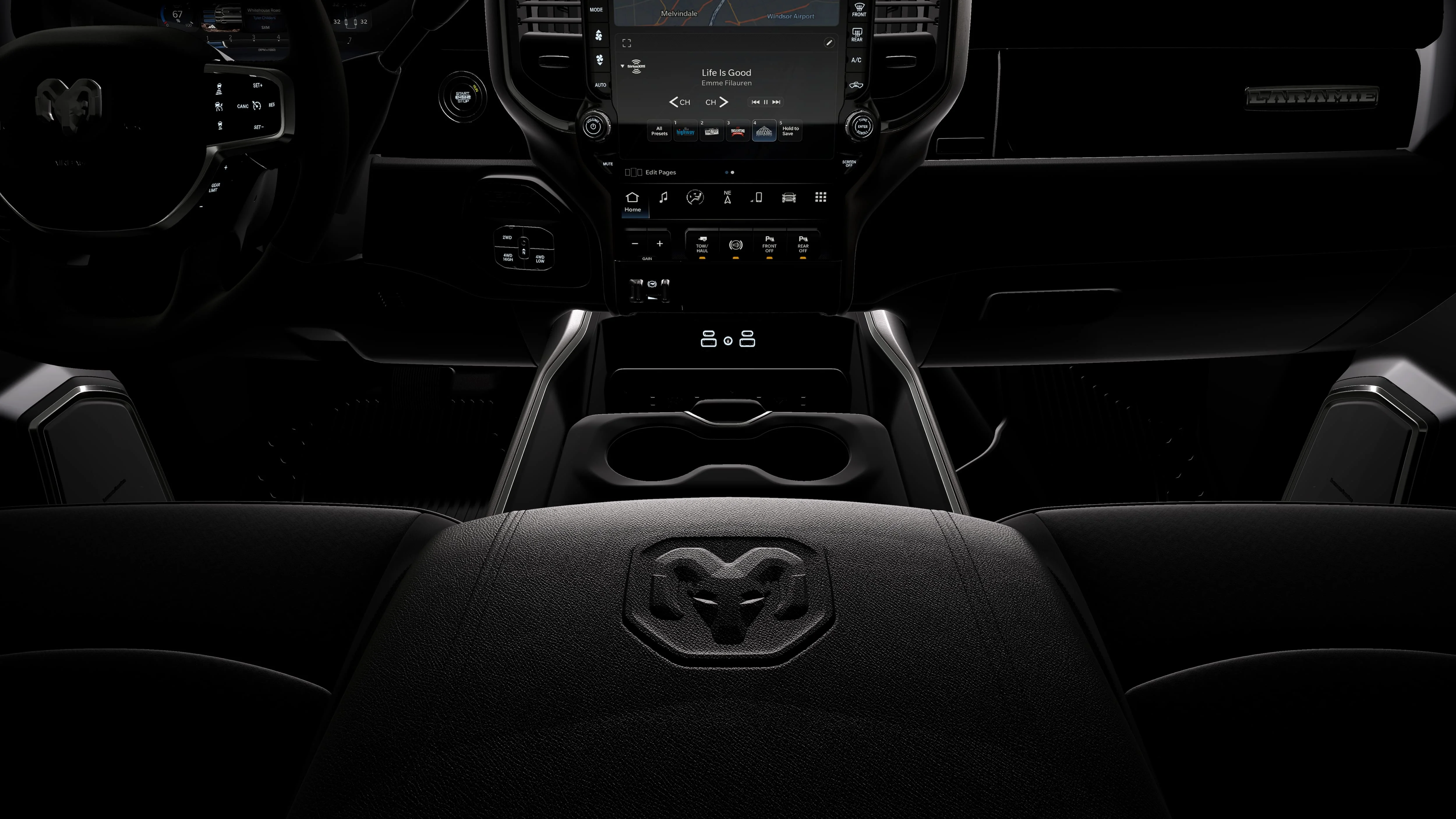 New 2026 Diamond Black Crystal Pearl-Coat Exterior Paint RAM LARAMIE image 17