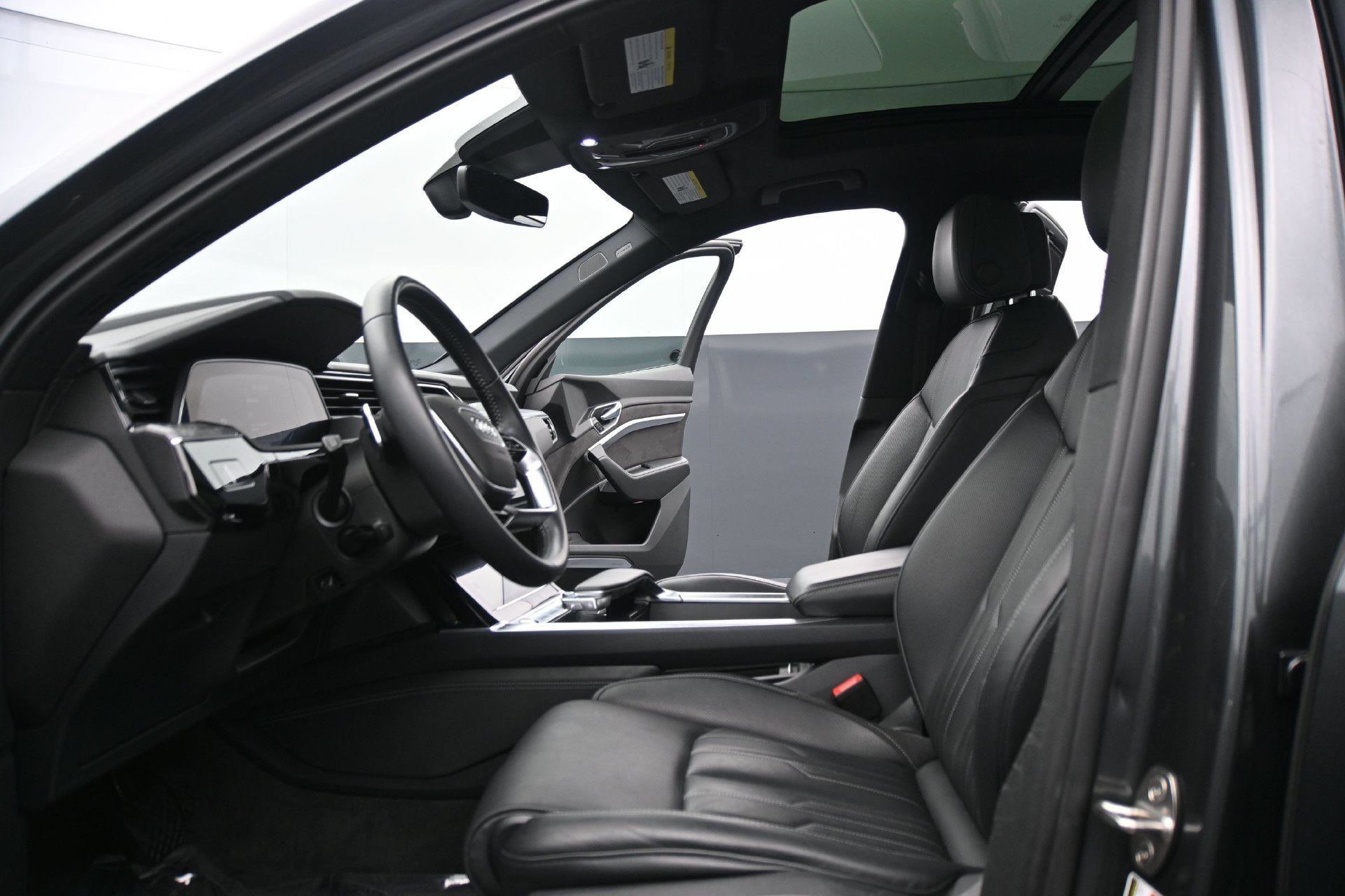 Used 2019 Daytona Gray Pearl Audi Prestige image 22