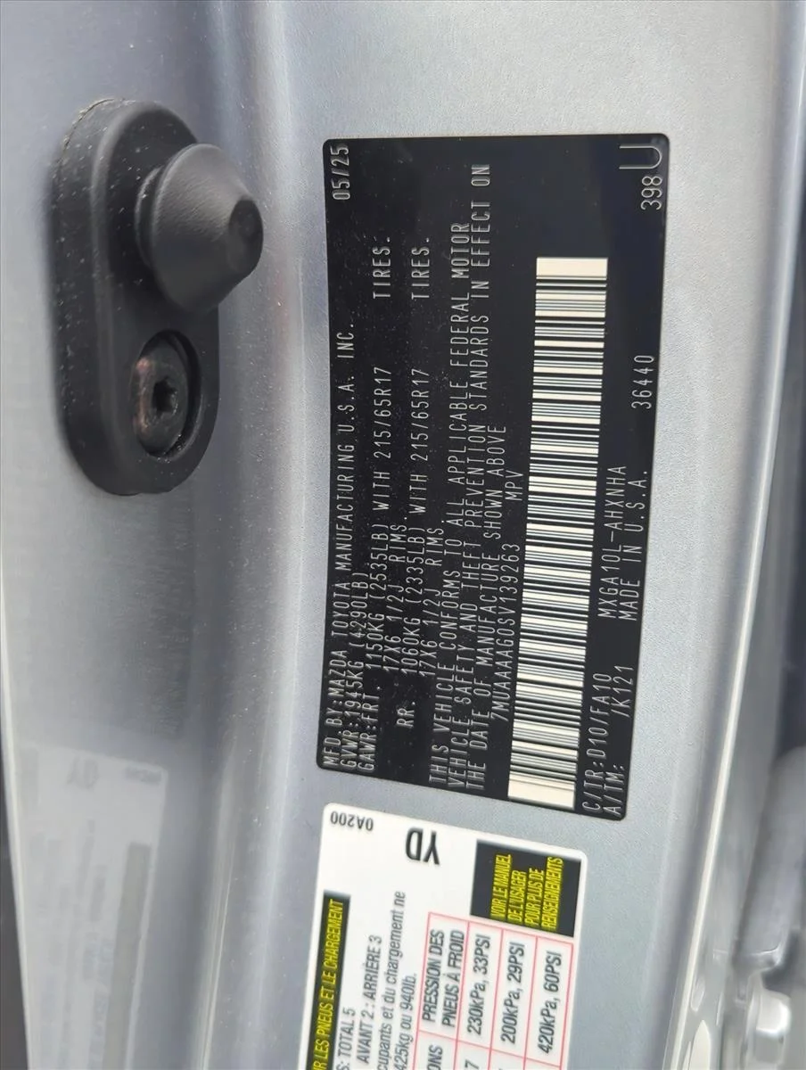 Used 2025 Sonic Silver Toyota L image 2
