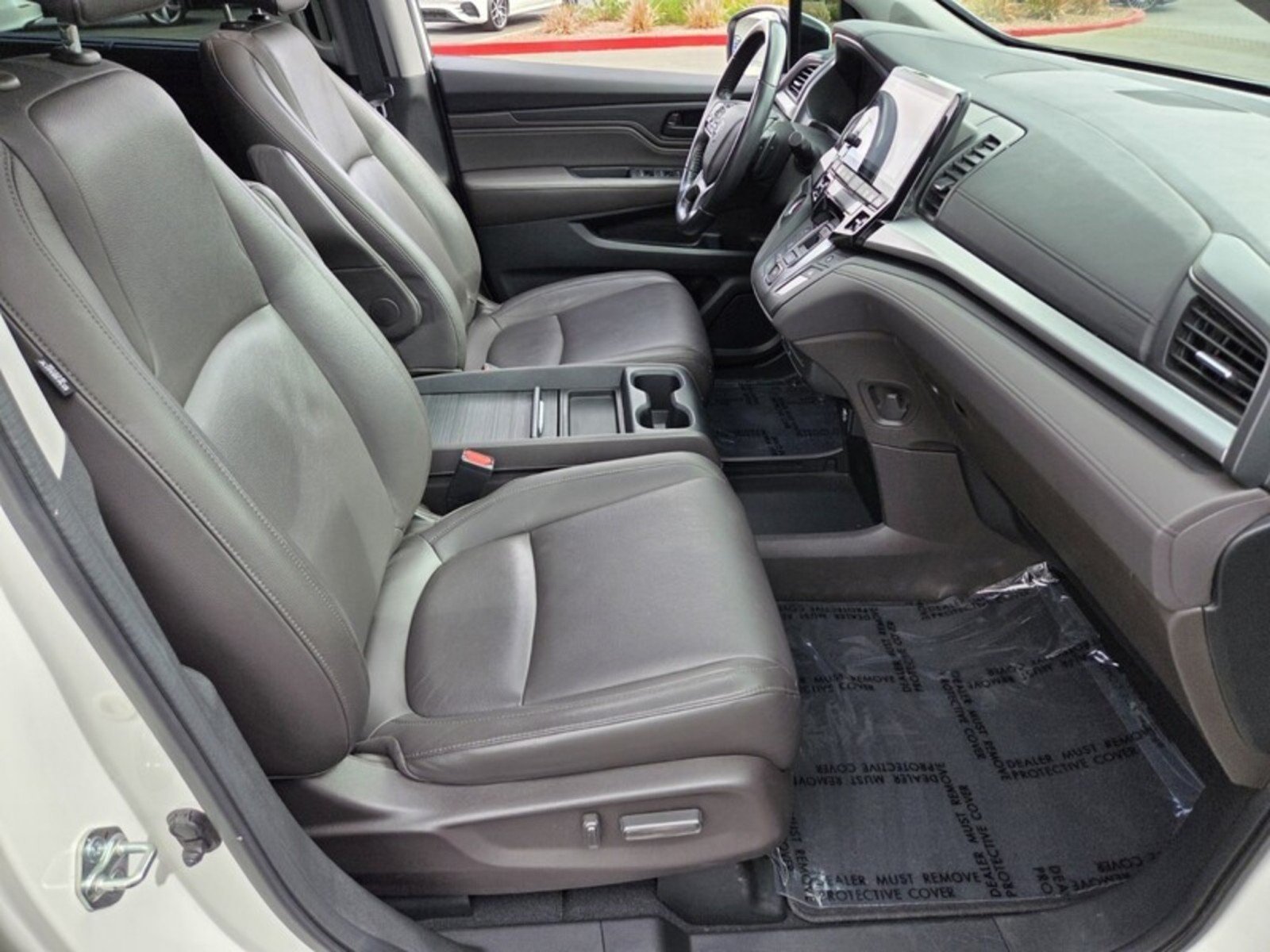 Used 2018 PEARL WHITE Honda Touring image 21