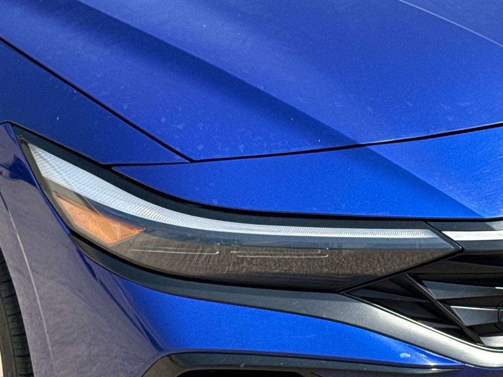 Used 2024 Blue Hyundai SEL image 4