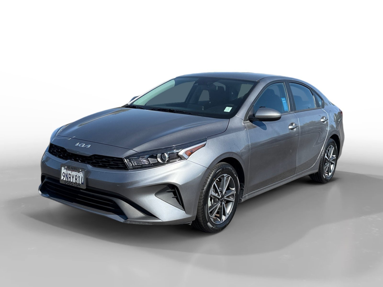 Used 2024 Steel Gray Kia LXS image 1