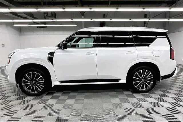 2025 Nissan Armada Platinum Reserve - Photo 14
