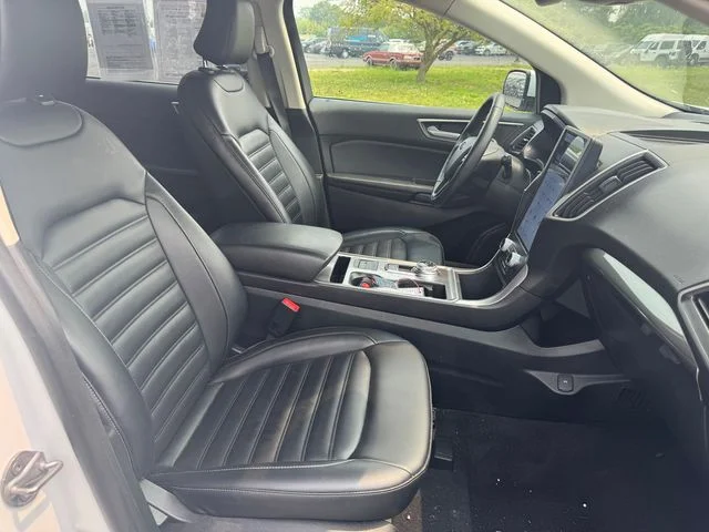 Used 2023 White Ford SEL image 14