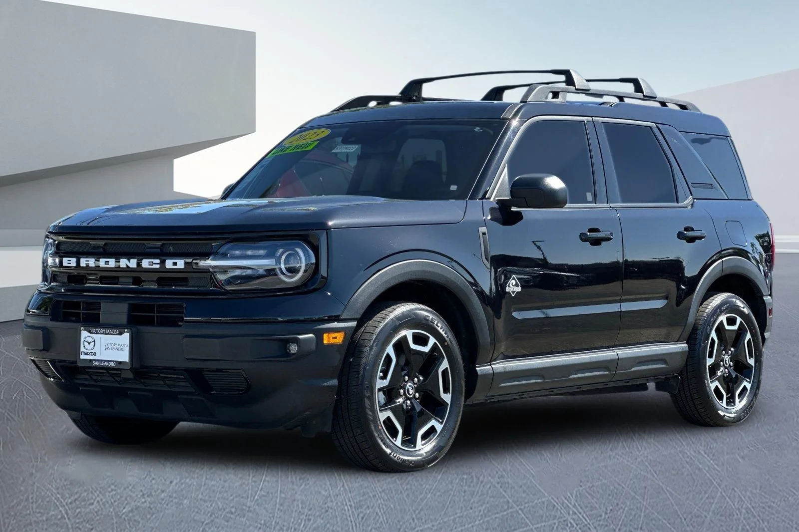 Used 2023 Black Ford Outer Banks image 8