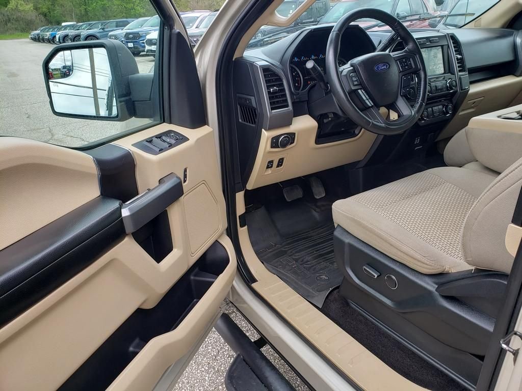 Used 2017 White Gold Ford XLT Supercab 4x2 Chrome Pkg 3.5 V6 image 12