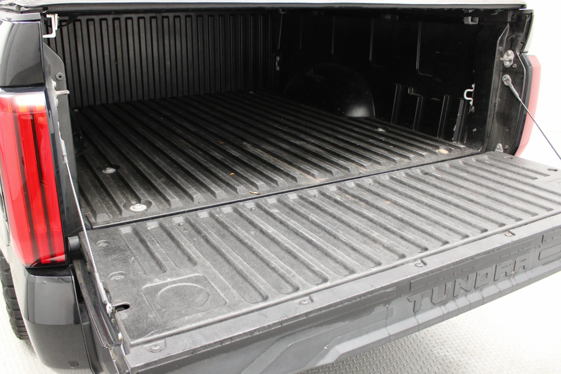 Used 2022 Midnight Black Metallic Toyota SR5 CrewMax 5.5