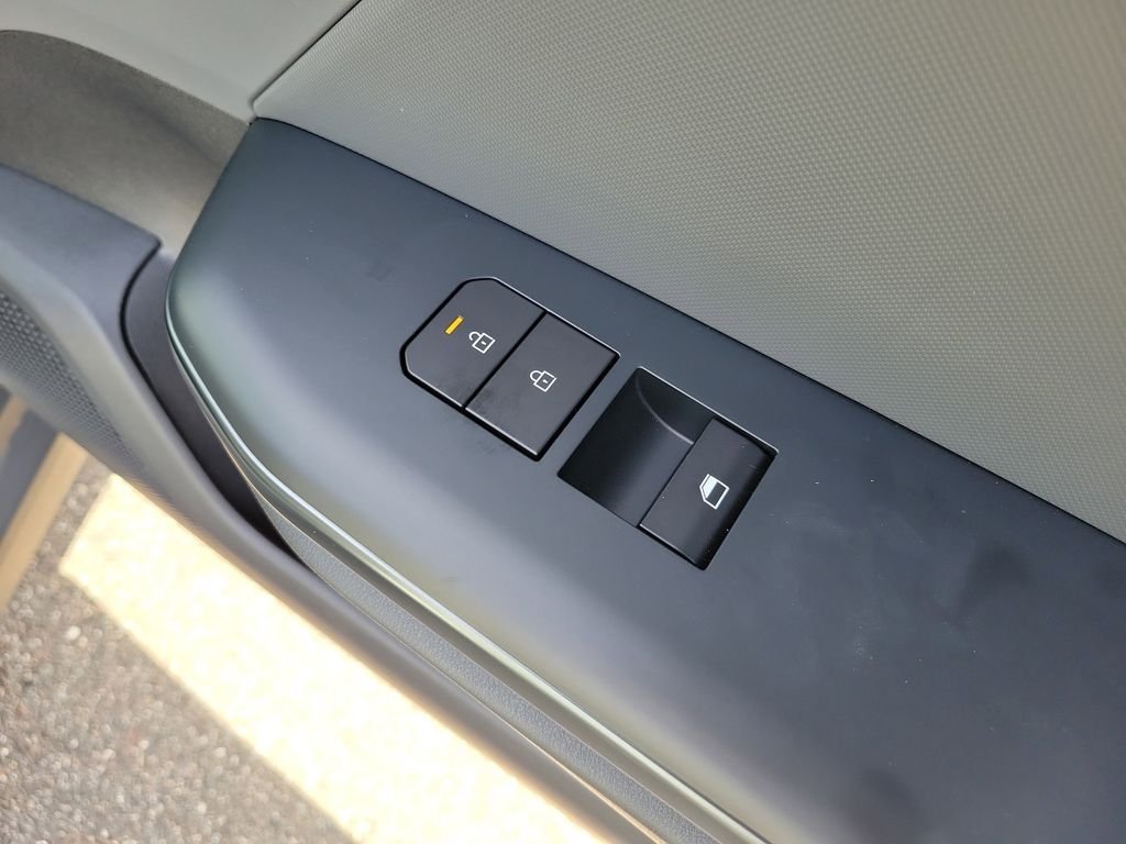 New 2026 Gray Kia LXS image 11